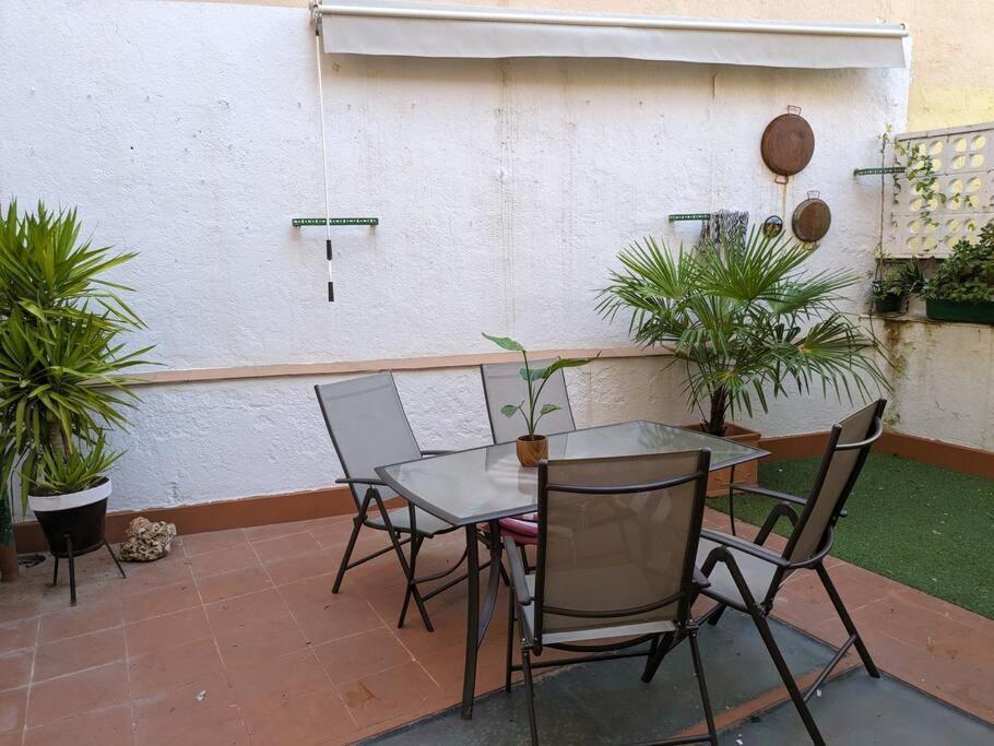 Acogedor Apartamento Y Parking Madrid Kültér fotó
